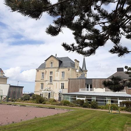 Les Tourelles Village De Vacances Asnelles Exterior foto